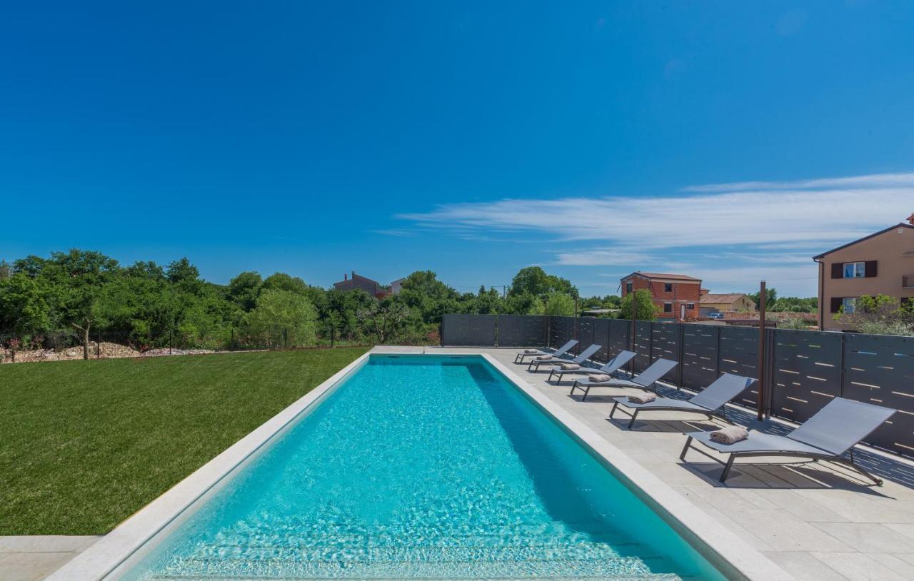Hizina Veleniki Villa Poreč