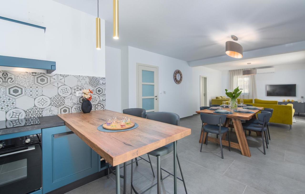 Hizina Veleniki Villa Porec