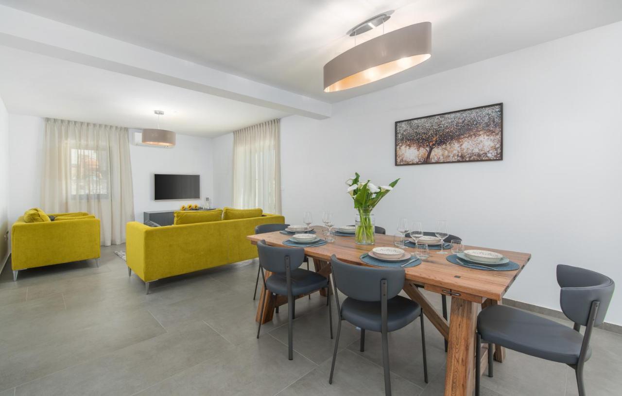 Hizina Veleniki Villa Poreč