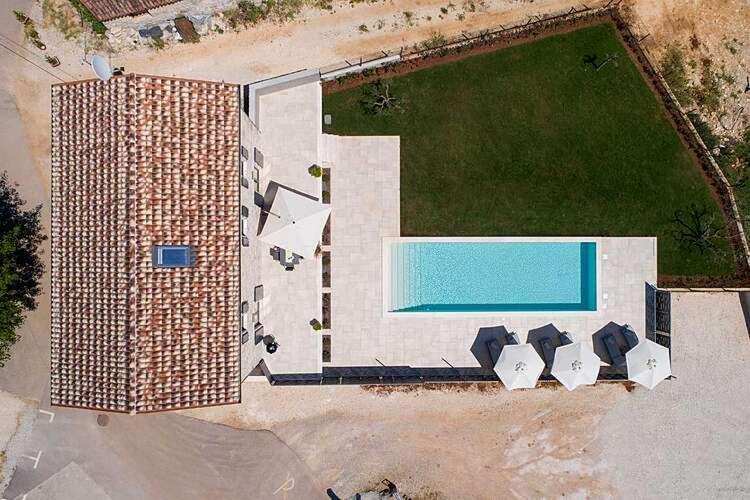 Hizina Veleniki Villa *