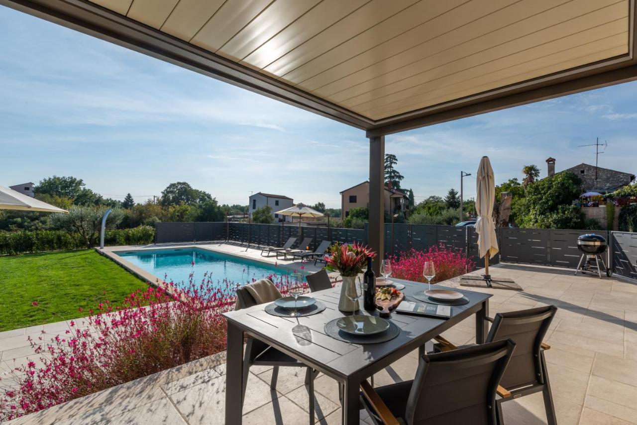 Hizina Veleniki Villa Porec